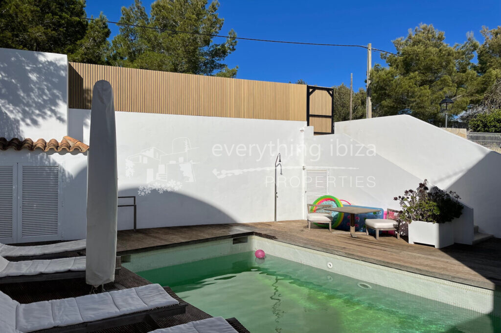 Charming Corner Townhouse Within Minutes of Sant Josep Village, ref. 1519, for sale in Ibiza by everything ibiza Properties