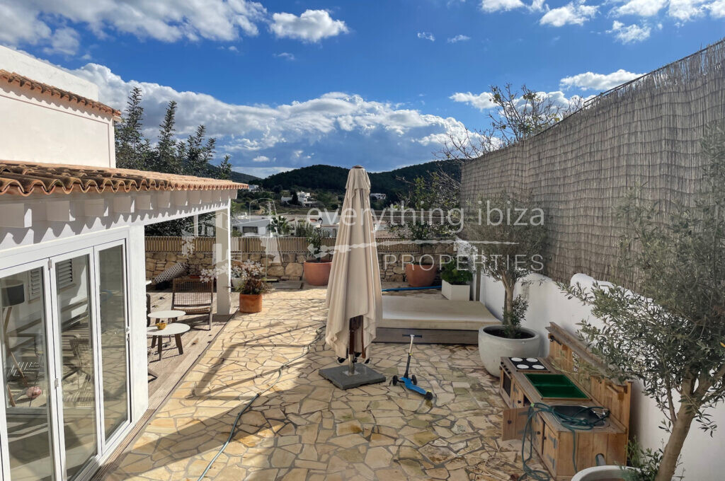 Charming Corner Townhouse Within Minutes of Sant Josep Village, ref. 1519, for sale in Ibiza by everything ibiza Properties