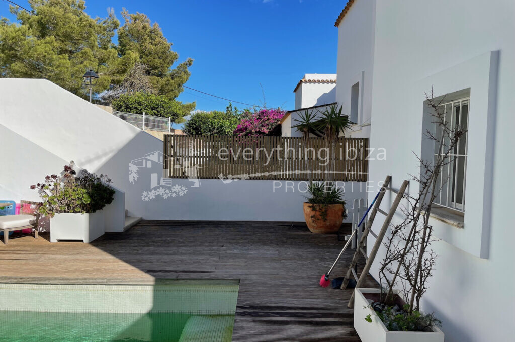 Charming Corner Townhouse Within Minutes of Sant Josep Village, ref. 1519, for sale in Ibiza by everything ibiza Properties