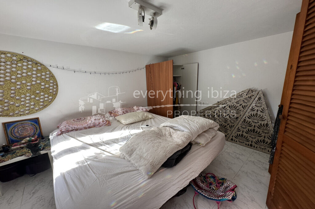 Charming Traditional Villa with Lots of Character in Cala Llonga, ref. 1520, for sale in Ibiza by everything ibiza Properties