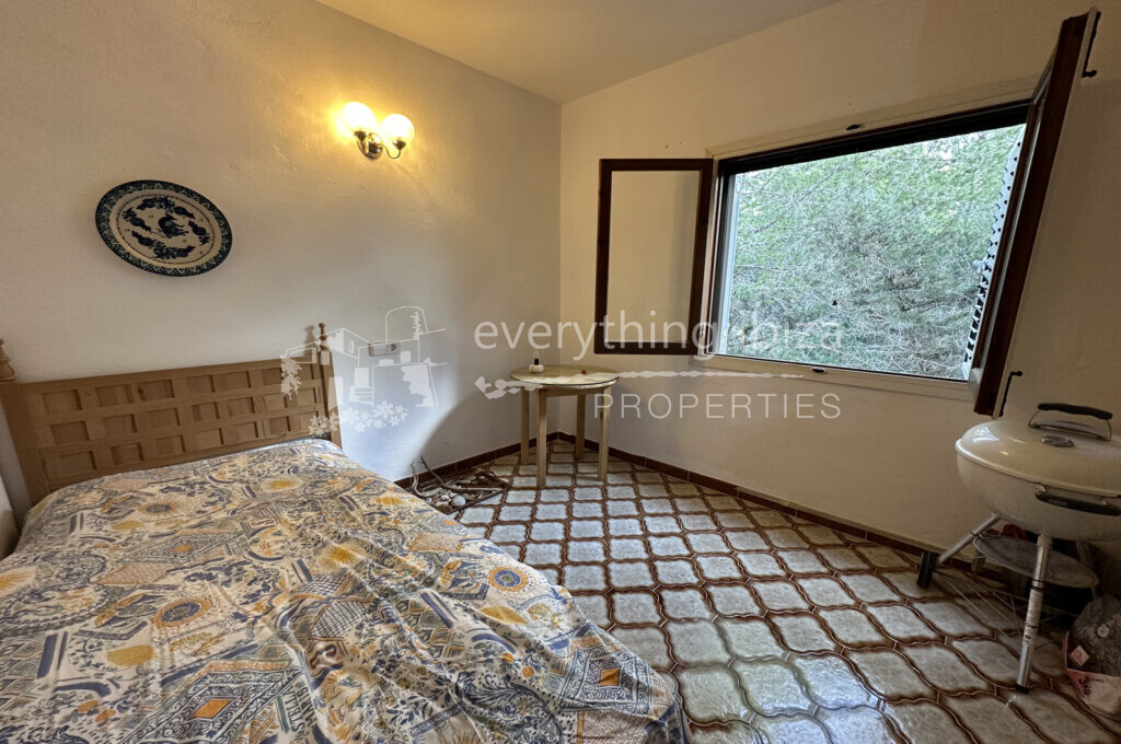 Charming Traditional Villa with Extra Plot & Views of Es Vedra, ref. 1521, for sale in Ibiza by everything ibiza Properties