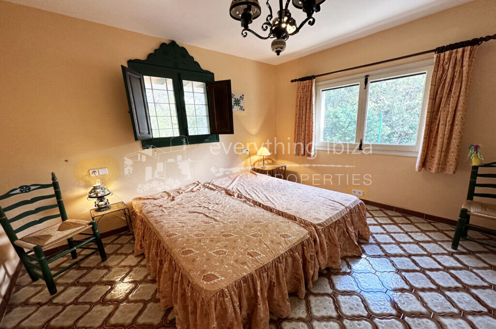 Charming Traditional Villa with Extra Plot & Views of Es Vedra, ref. 1521, for sale in Ibiza by everything ibiza Properties