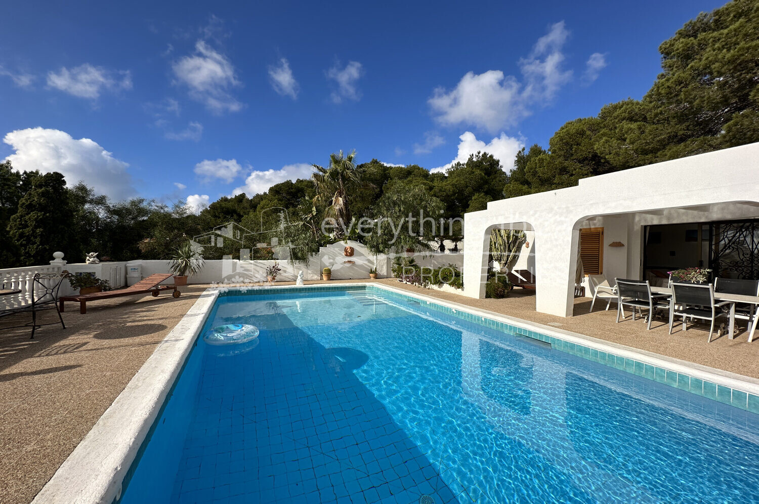 Charming Traditional Villa with Extra Plot & Views of Es Vedra, ref. 1521, for sale in Ibiza by everything ibiza Properties