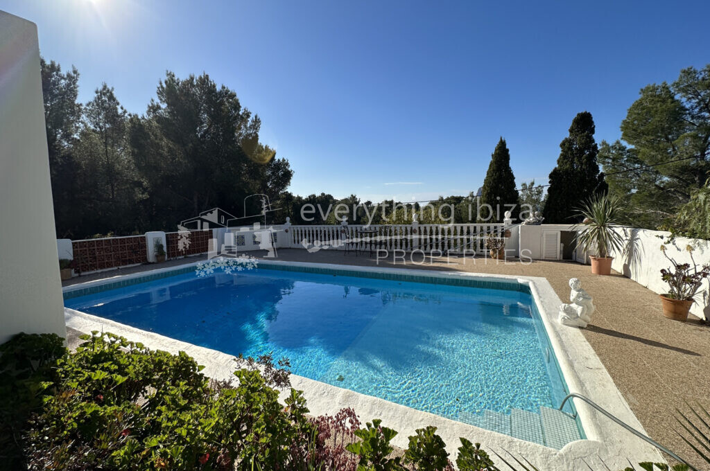 Charming Traditional Villa with Extra Plot & Views of Es Vedra, ref. 1521, for sale in Ibiza by everything ibiza Properties
