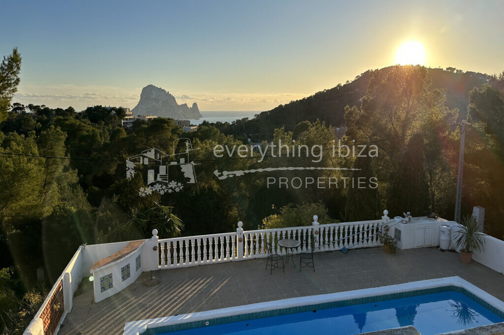 Charming Traditional Villa with Extra Plot & Views of Es Vedra, ref. 1521, for sale in Ibiza by everything ibiza Properties