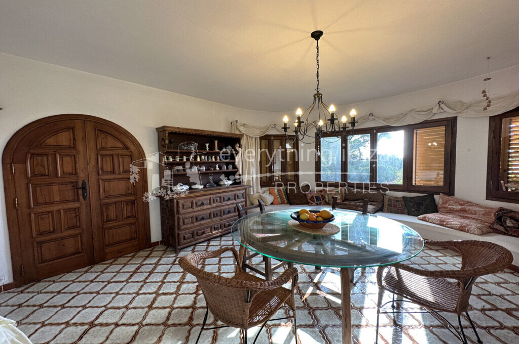 Charming Traditional Villa with Extra Plot & Views of Es Vedra, ref. 1521, for sale in Ibiza by everything ibiza Properties