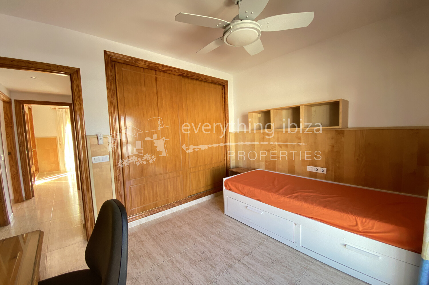 Modern Duplex Apartment with Roof Terrace in Ibiza Town, ref. 1523, for sale in Ibiza by everything ibiza Properties