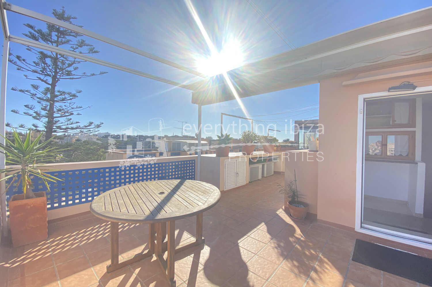 Modern Duplex Apartment with Roof Terrace in Ibiza Town, ref. 1523, for sale in Ibiza by everything ibiza Properties