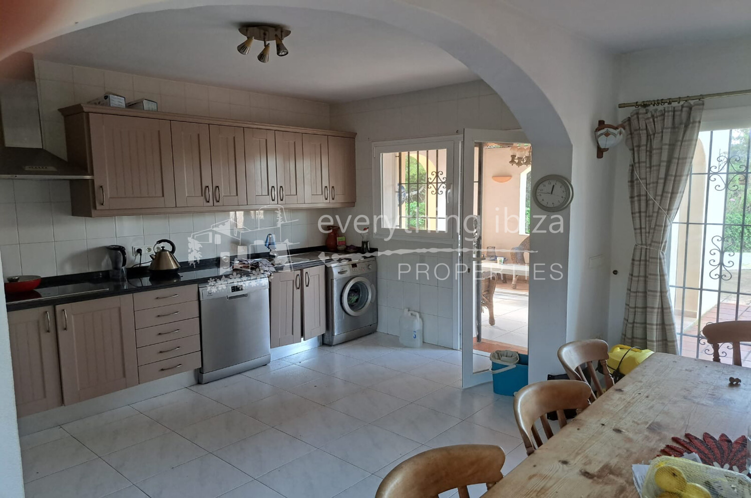 Elegant Detached Villa with Pool in Sought After San Agustin, ref. 1524, for sale in Ibiza by everything ibiza Properties