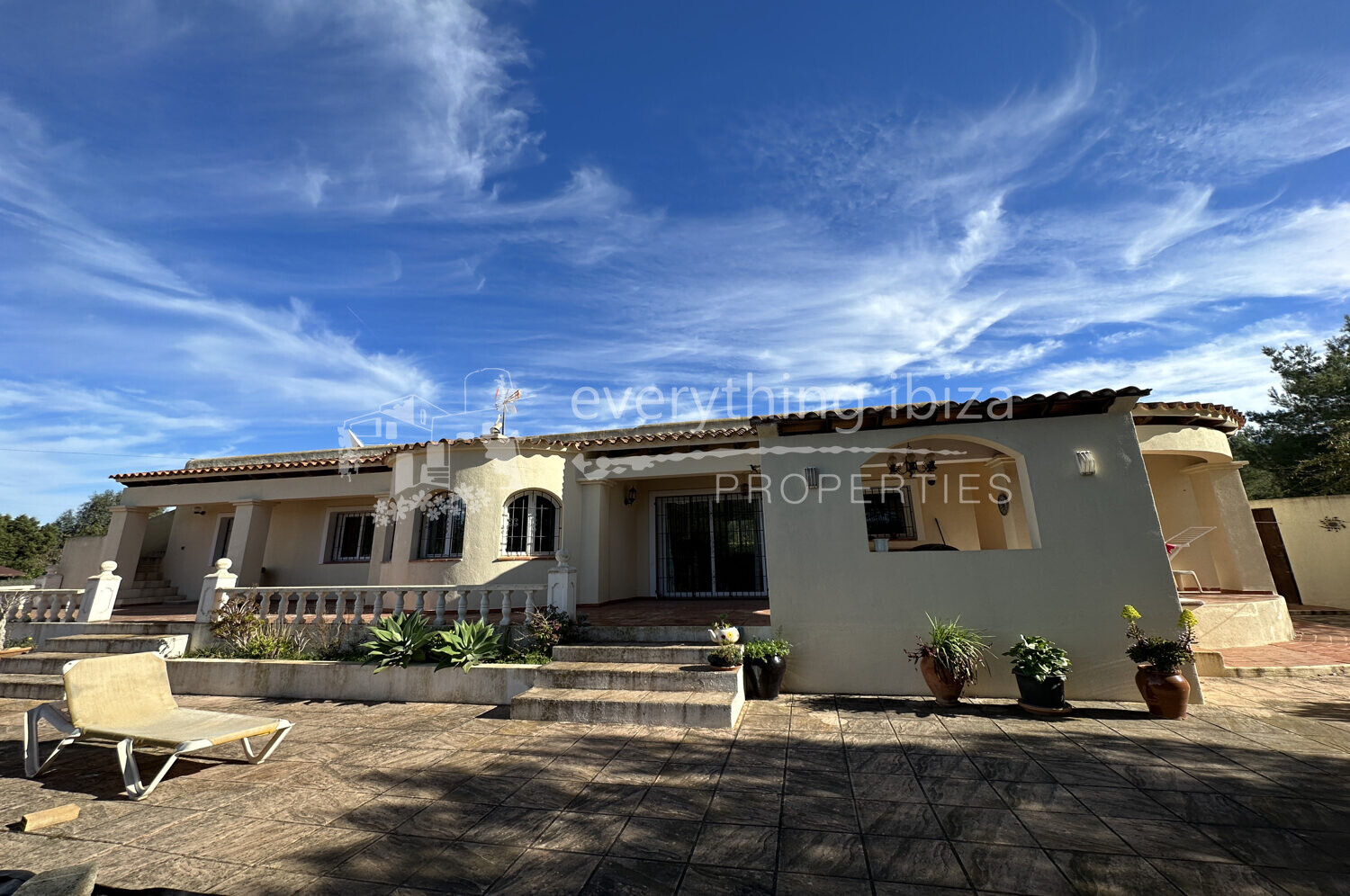 Elegant Detached Villa with Pool in Sought After San Agustin, ref. 1524, for sale in Ibiza by everything ibiza Properties
