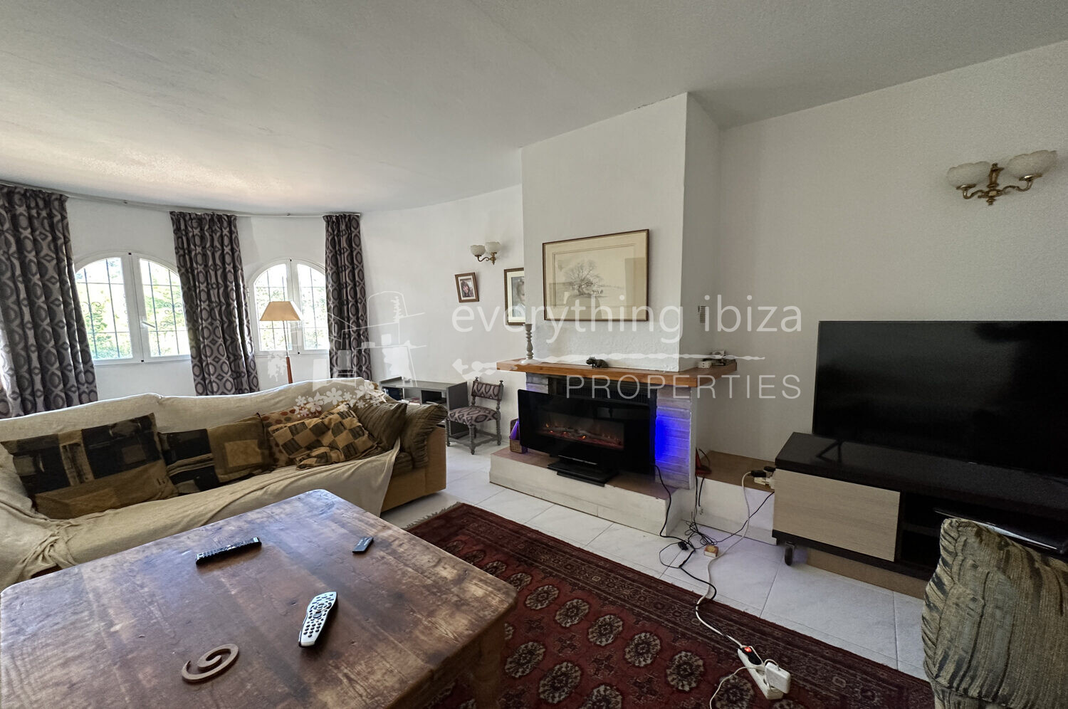 Elegant Detached Villa with Pool in Sought After San Agustin, ref. 1524, for sale in Ibiza by everything ibiza Properties