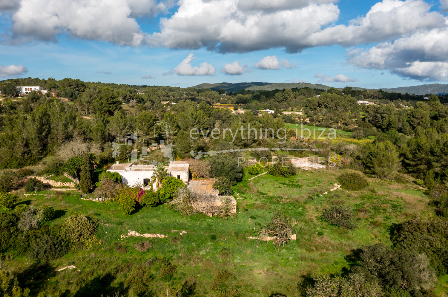 Authentic Ibiza Finca Ideal for Renovation on a Huge Rural Plot, ref. 1525, for sale in Ibiza by everything ibiza Properties