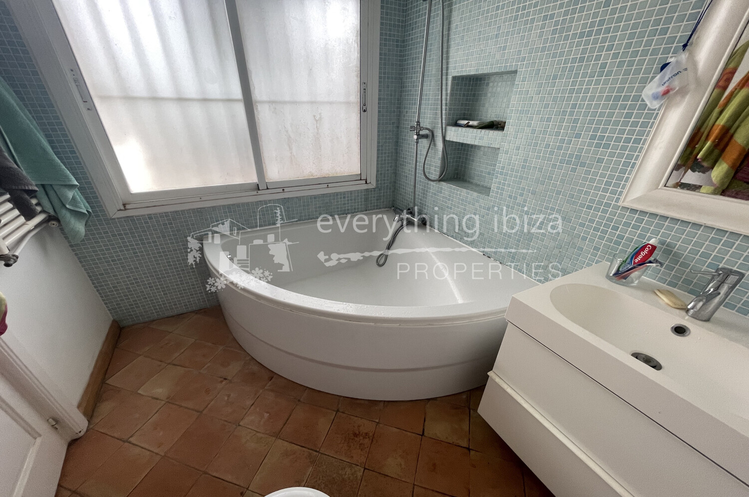 Charming Detached House Close to Popular San Carlos, ref. 1526, for sale in Ibiza by everything ibiza Properties