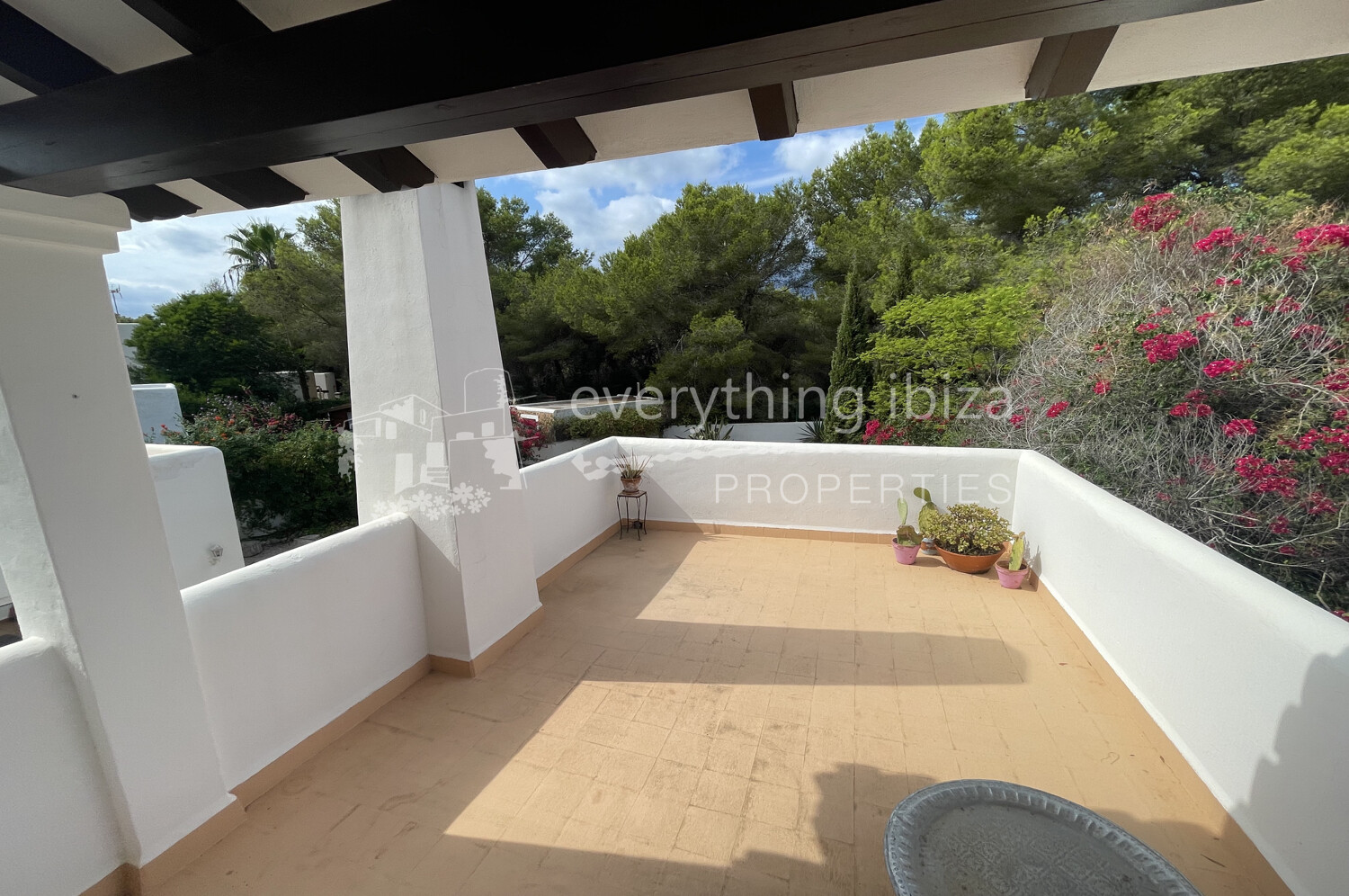 Charming Detached House Close to Popular San Carlos, ref. 1526, for sale in Ibiza by everything ibiza Properties