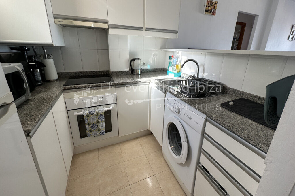 Lovely Modern Apartment Close to the Coastline & Beaches, ref. 1528, for sale in Ibiza by everything ibiza Properties