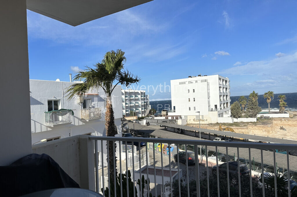 Lovely Modern Apartment Close to the Coastline & Beaches, ref. 1528, for sale in Ibiza by everything ibiza Properties