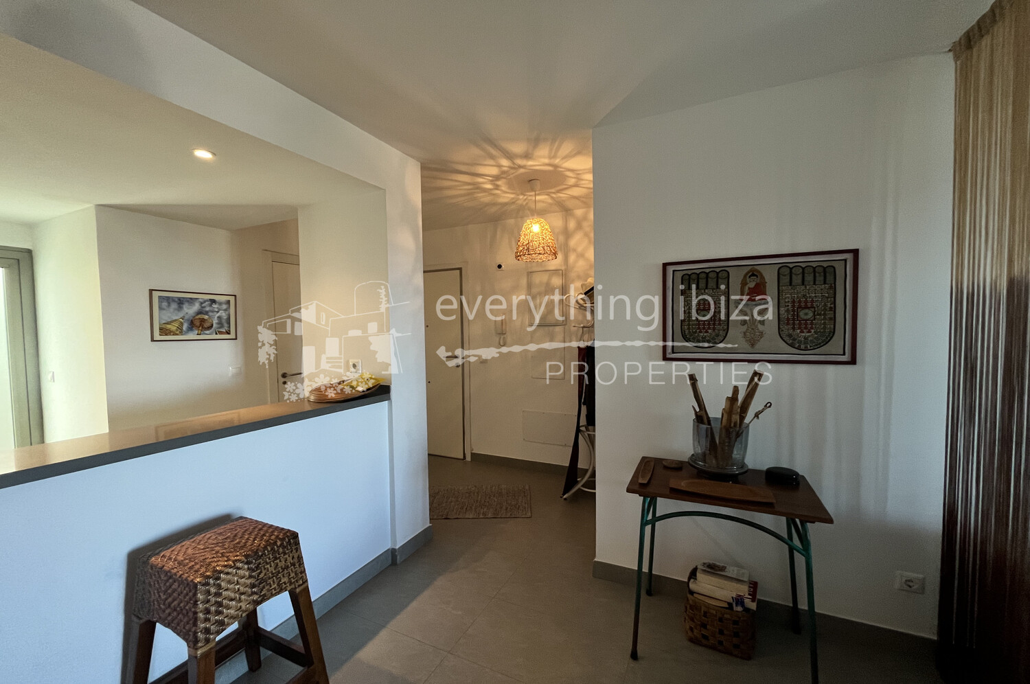 Super Penthouse with Roof Terrace & Stunning Views, ref. 1529, for sale in Ibiza by everything ibiza Properties