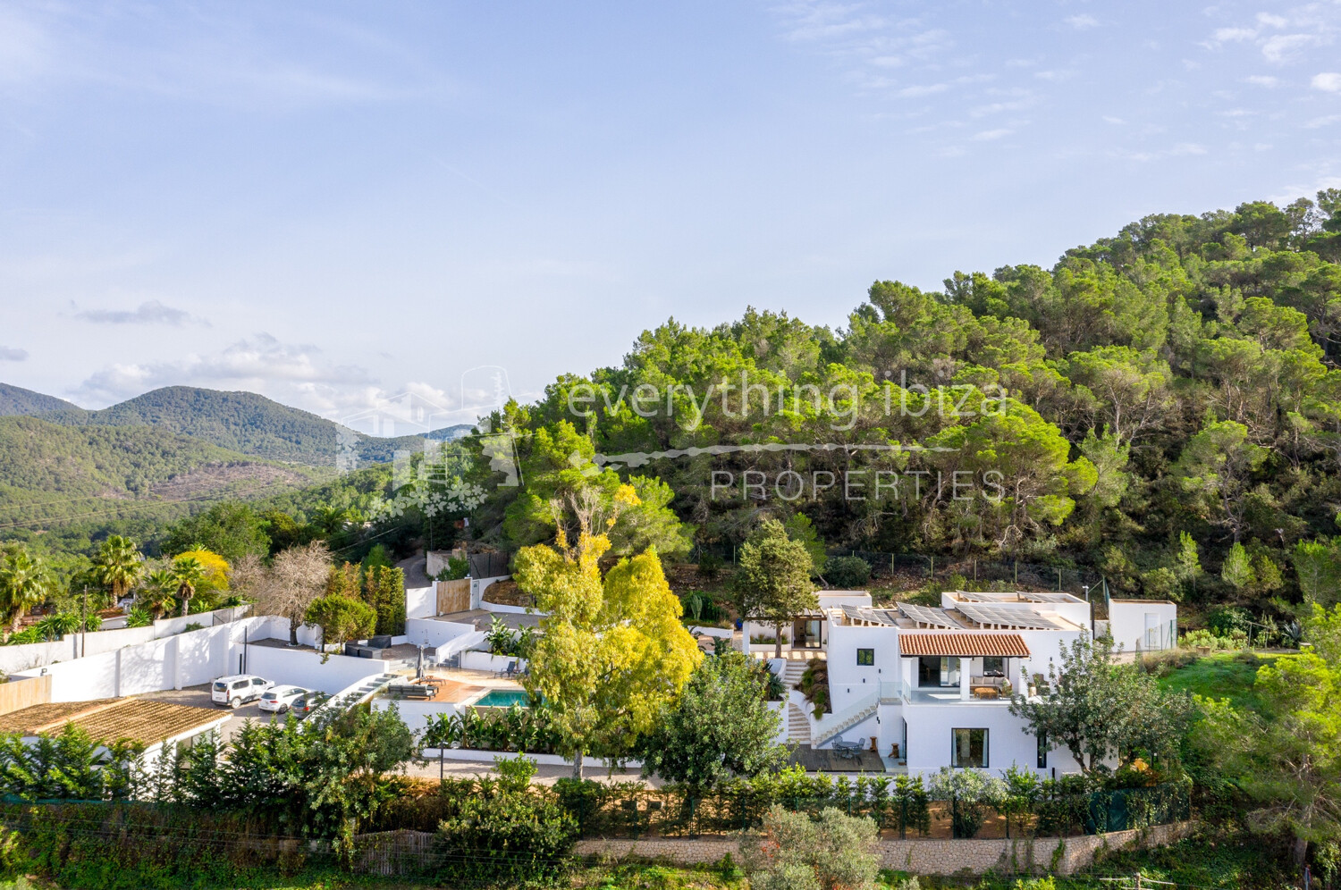 Modern Cosmopolitan Villa Recently Renovated in Es Cubells, ref. 1532, for sale in Ibiza by everything ibiza Properties