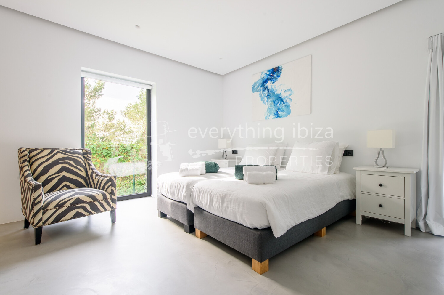 Modern Cosmopolitan Villa Recently Renovated in Es Cubells, ref. 1532, for sale in Ibiza by everything ibiza Properties