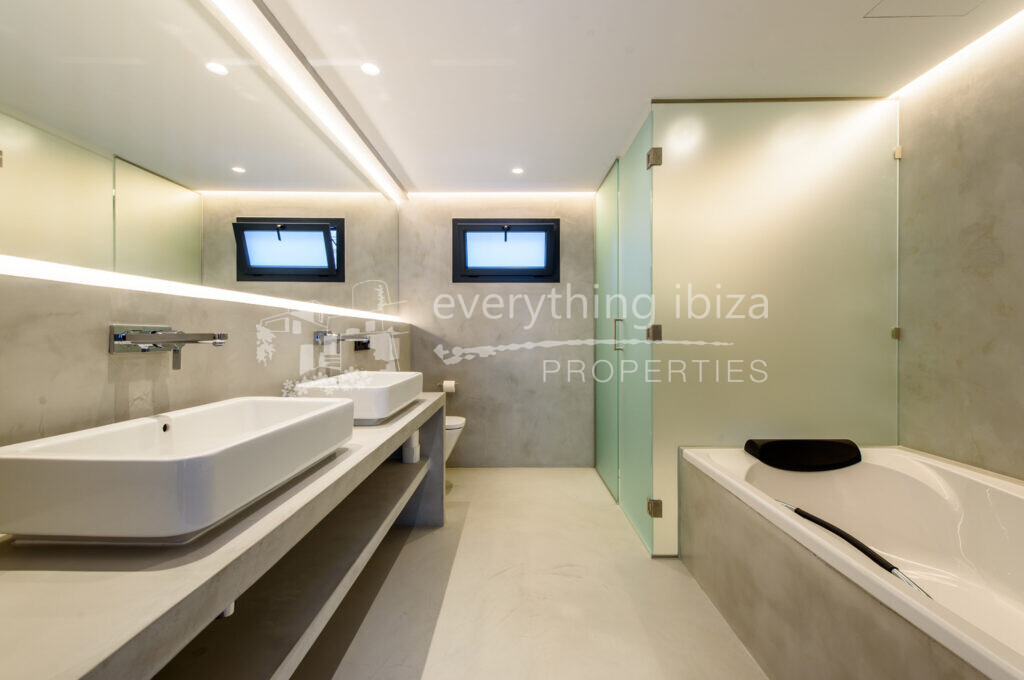 Modern Cosmopolitan Villa Recently Renovated in Es Cubells, ref. 1532, for sale in Ibiza by everything ibiza Properties