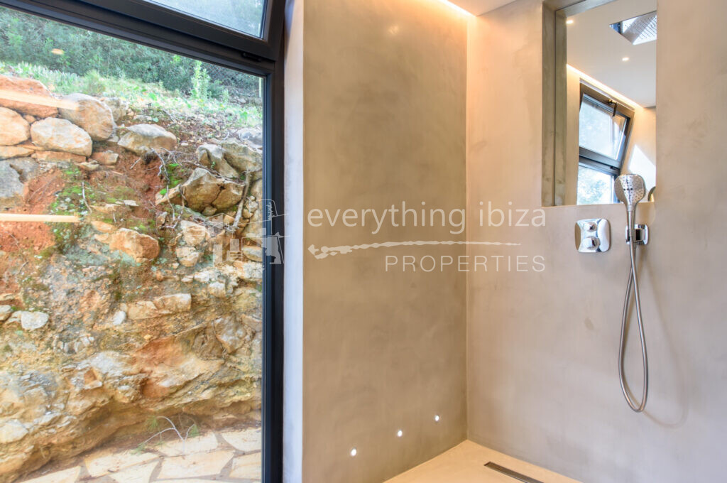 Modern Cosmopolitan Villa Recently Renovated in Es Cubells, ref. 1532, for sale in Ibiza by everything ibiza Properties