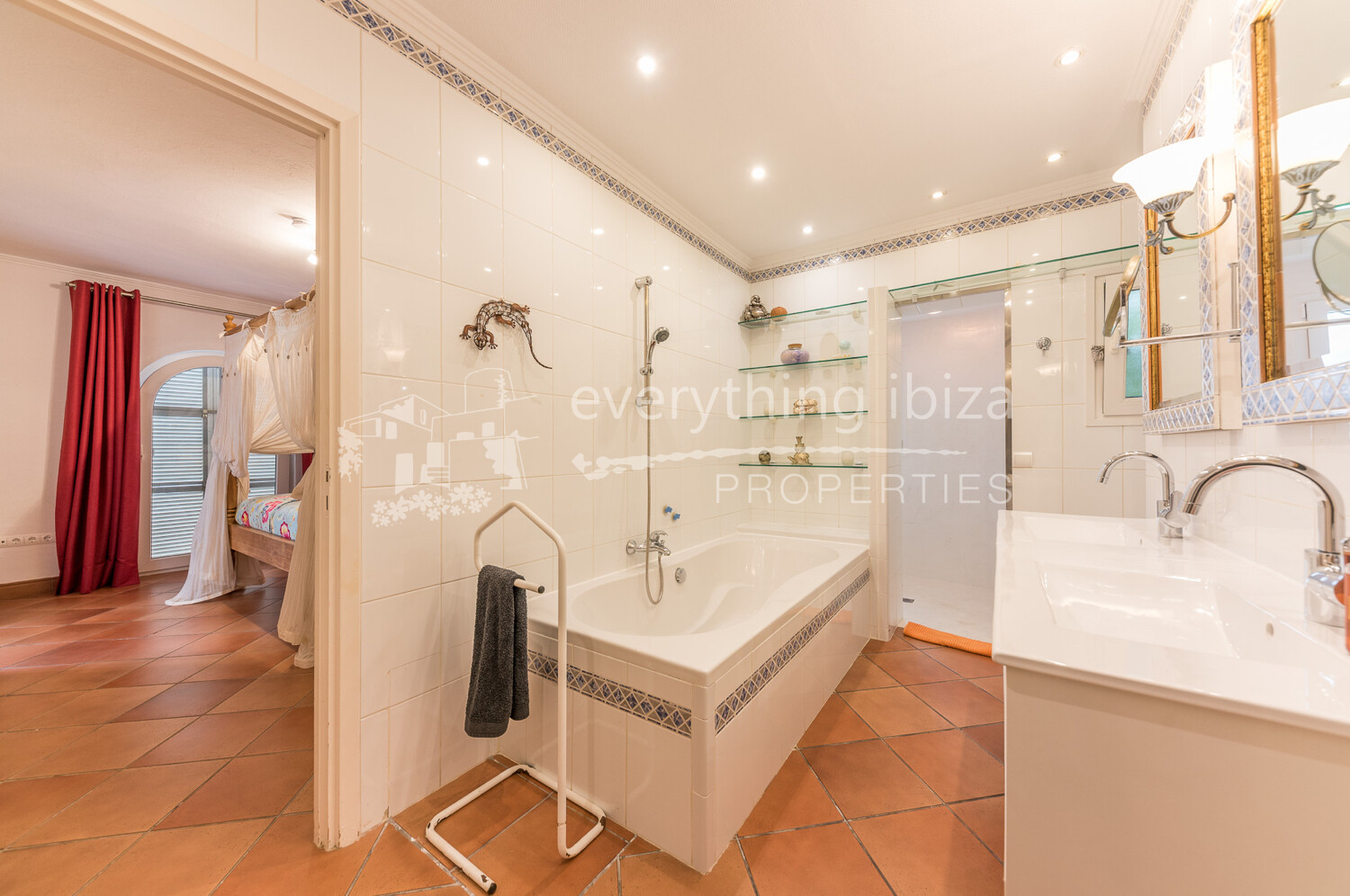 Lovely Detached Villa Close to Cala Vadella & Popular Beaches, ref. 1533, for sale in Ibiza by everything ibiza Properties