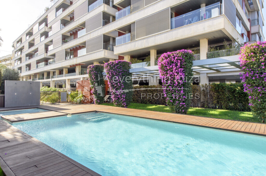 Stylishly Renovated Contemporary Apartment Close to Prestigious Marinas, ref. 1535, for sale in Ibiza by everything ibiza Properties
