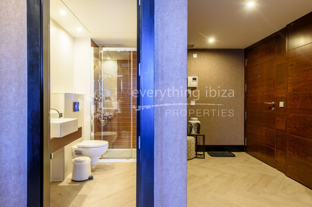 Stylishly Renovated Contemporary Apartment Close to Prestigious Marinas, ref. 1535, for sale in Ibiza by everything ibiza Properties