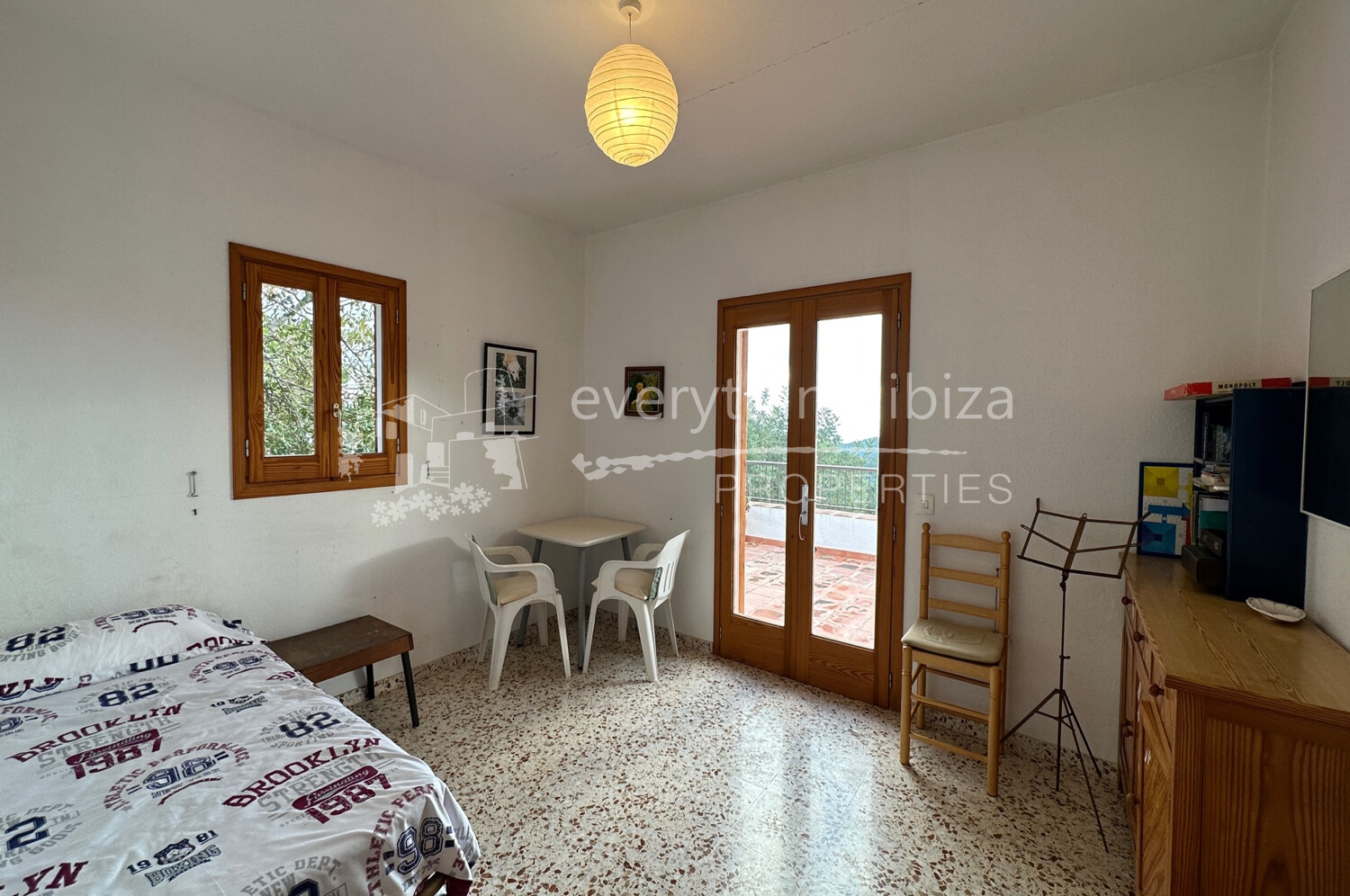 Elegant Traditionally Styled Villa on Large Fertile Plot with Views, ref. 1534, for sale in Ibiza by everything ibiza Properties