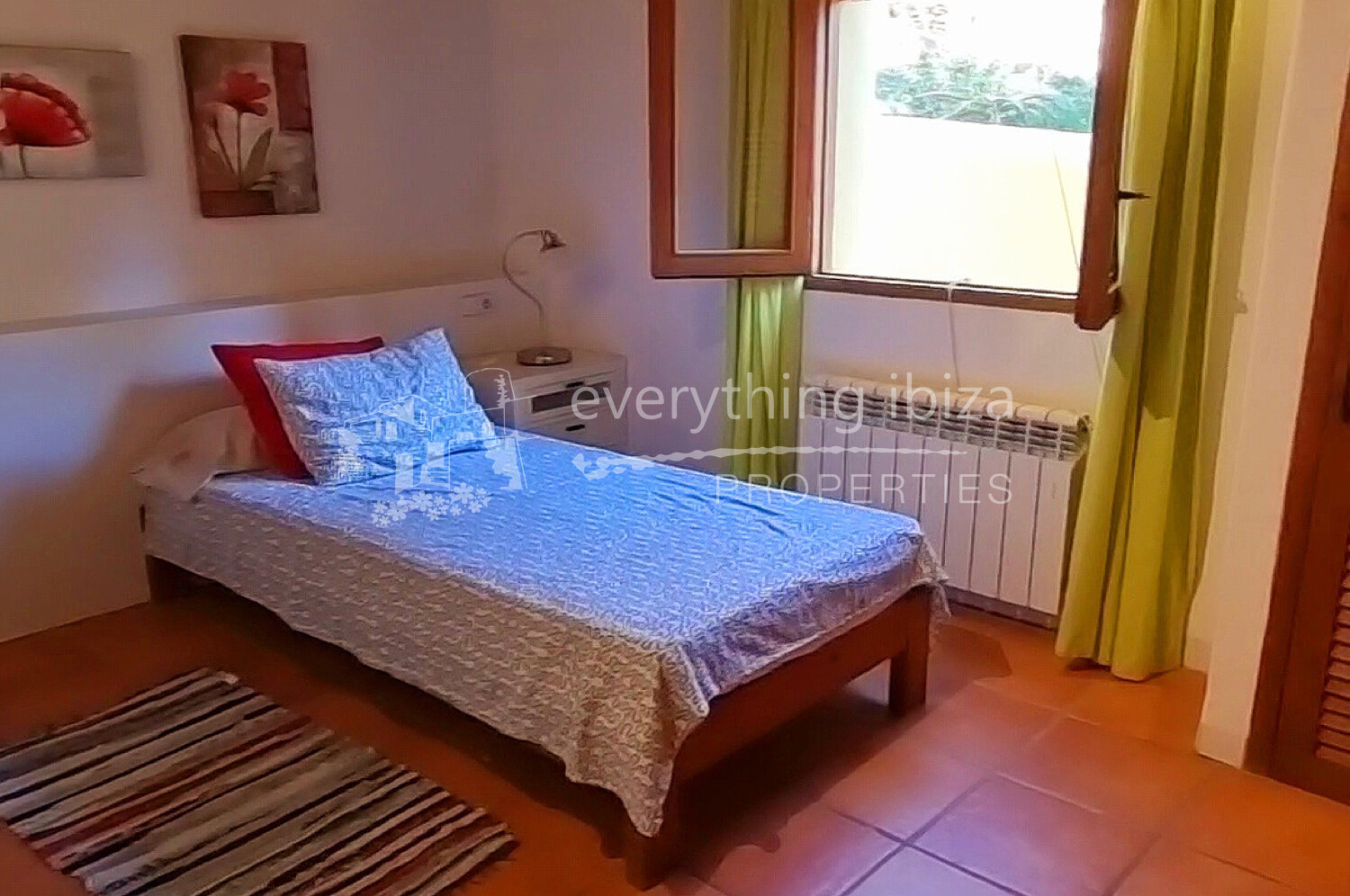 Beautiful Traditional Country Finca with Full Tourist License, ref. 1536, for sale in Ibiza by everything ibiza Properties