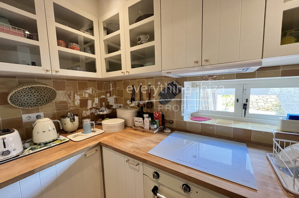 Recently Renovated Ground Floor Quality Apartment, ref. 1538, for sale in Ibiza by everything ibiza Properties