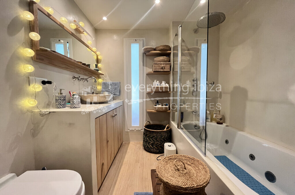 Recently Renovated Ground Floor Quality Apartment, ref. 1538, for sale in Ibiza by everything ibiza Properties