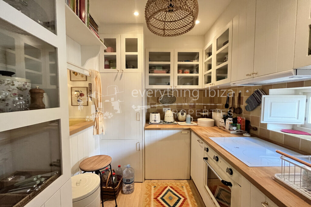 Recently Renovated Ground Floor Quality Apartment, ref. 1538, for sale in Ibiza by everything ibiza Properties