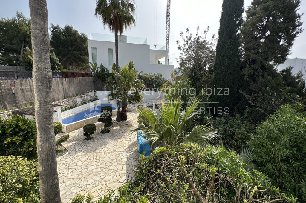 Lovely Spacious Villa in Popular Talamanca Close to the Beach, ref. 1539, for sale in Ibiza by everything ibiza Properties