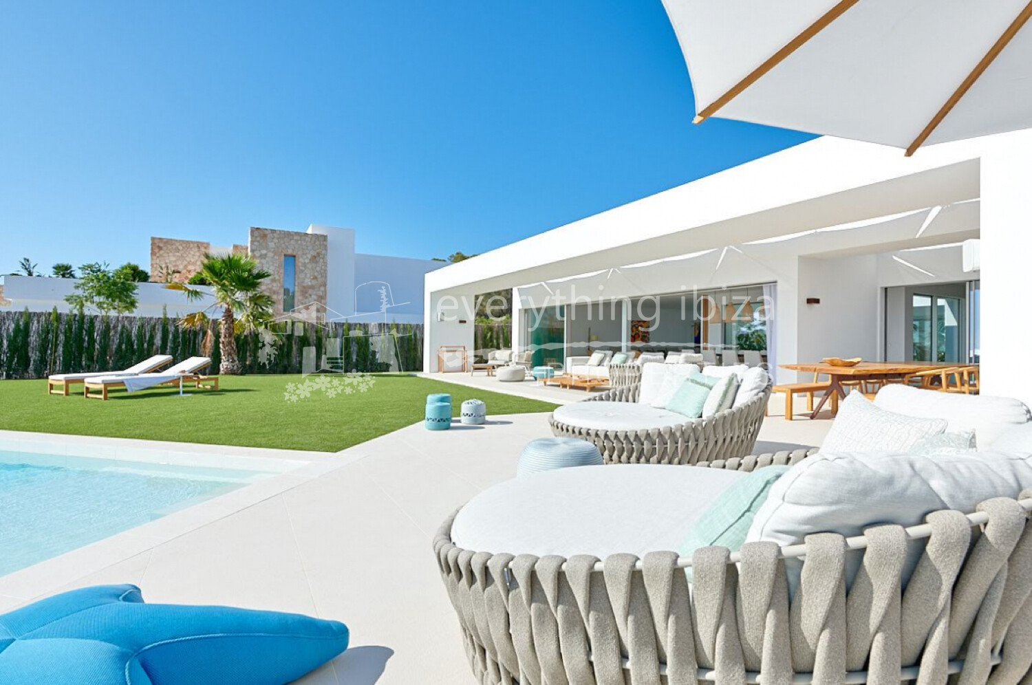 Brand New Luxury Villa Close to the Beach with Fantastic Views, ref. 1541, for sale in Ibiza by everything ibiza Properties