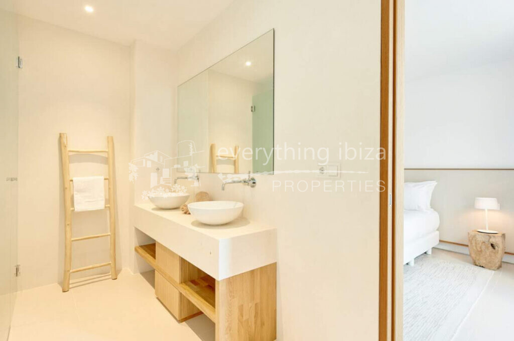 Brand New Luxury Villa Close to the Beach with Fantastic Views, ref. 1541, for sale in Ibiza by everything ibiza Properties