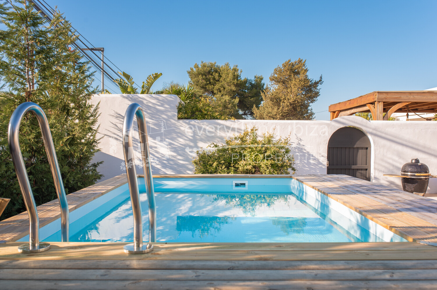 Charming Stylish Home with Pool & Abundant Exterior Space, ref. 1543, for sale in Ibiza by everything ibiza Properties