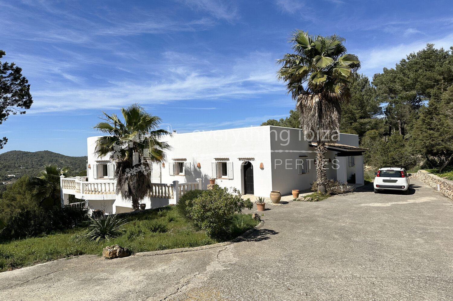 Magnificent Villa in Elevated Position Close to San Jose Village, ref. 1544, for sale in Ibiza by everything ibiza Properties