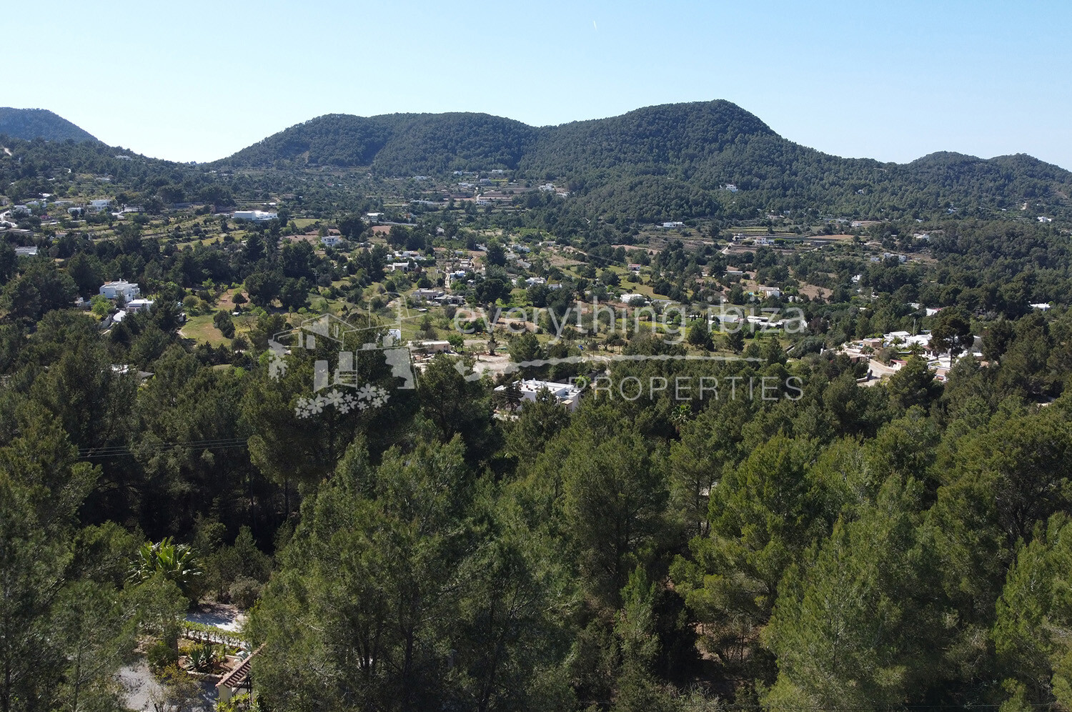 Magnificent Villa in Elevated Position Close to San Jose Village, ref. 1544, for sale in Ibiza by everything ibiza Properties