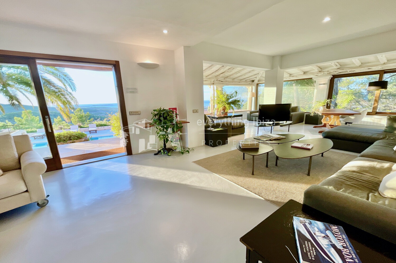 Magnificent Villa with Tourist License and Stunning Sea & Sunset Views, ref. 1547, for sale in Ibiza by everything ibiza Properties