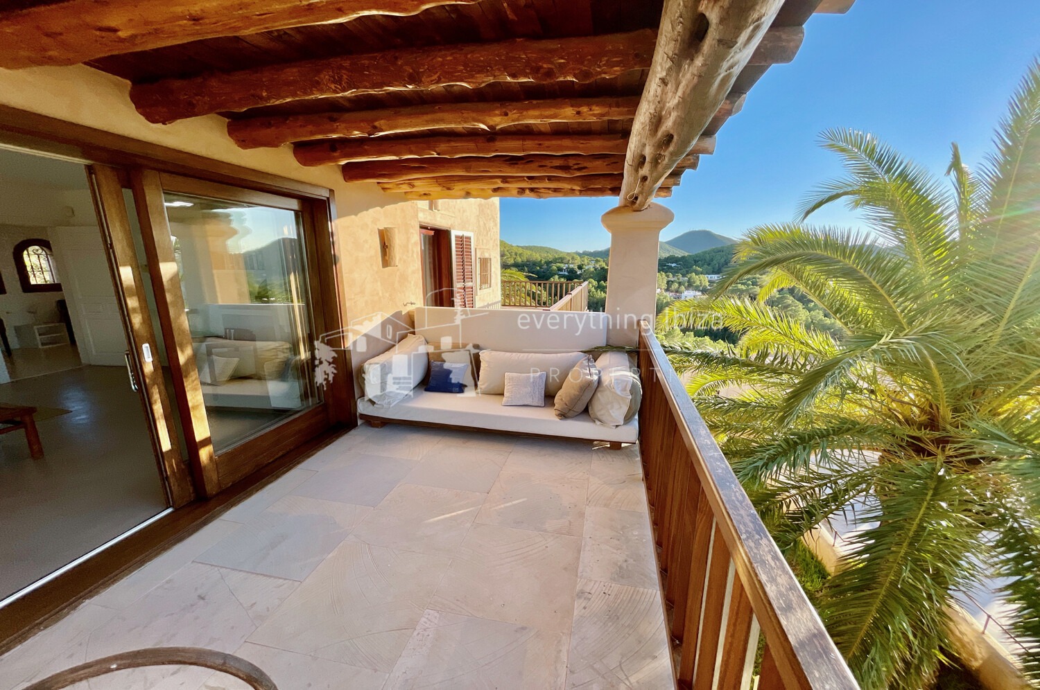 Magnificent Villa with Tourist License and Stunning Sea & Sunset Views, ref. 1547, for sale in Ibiza by everything ibiza Properties