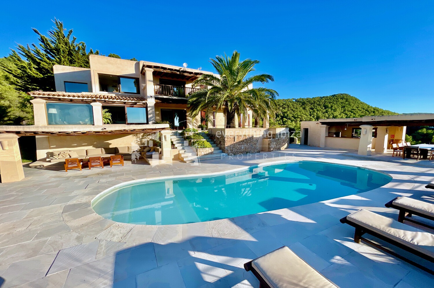 Magnificent Villa with Tourist License and Stunning Sea & Sunset Views, ref. 1547, for sale in Ibiza by everything ibiza Properties