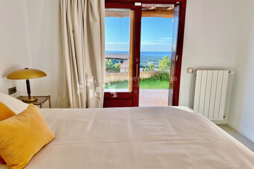 Magnificent Villa with Tourist License and Stunning Sea & Sunset Views, ref. 1547, for sale in Ibiza by everything ibiza Properties