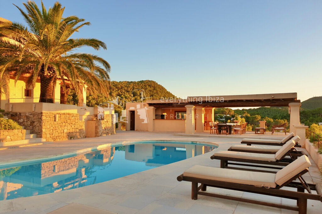 Magnificent Villa with Tourist License and Stunning Sea & Sunset Views, ref. 1547, for sale in Ibiza by everything ibiza Properties
