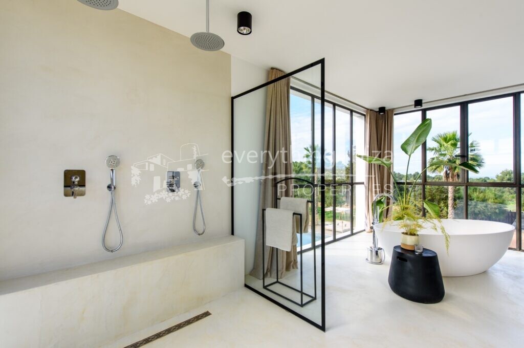 Luxury Cosmopolitan Villa of Top Quality Set in Peaceful Countryside, ref. 1542, for sale in Ibiza by everything ibiza Properties