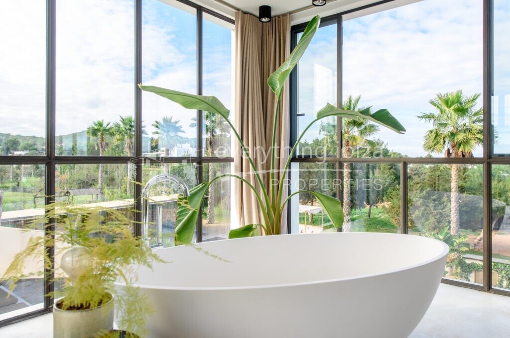 Luxury Cosmopolitan Villa of Top Quality Set in Peaceful Countryside, ref. 1542, for sale in Ibiza by everything ibiza Properties