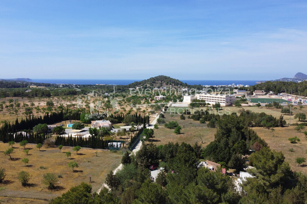 Charming Traditionally Styled Villa Set on a Large Country Plot, ref. 1546, for sale in Ibiza by everything ibiza Properties