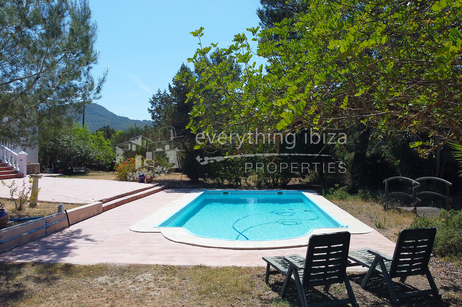 Charming Traditionally Styled Villa Set on a Large Country Plot, ref. 1546, for sale in Ibiza by everything ibiza Properties