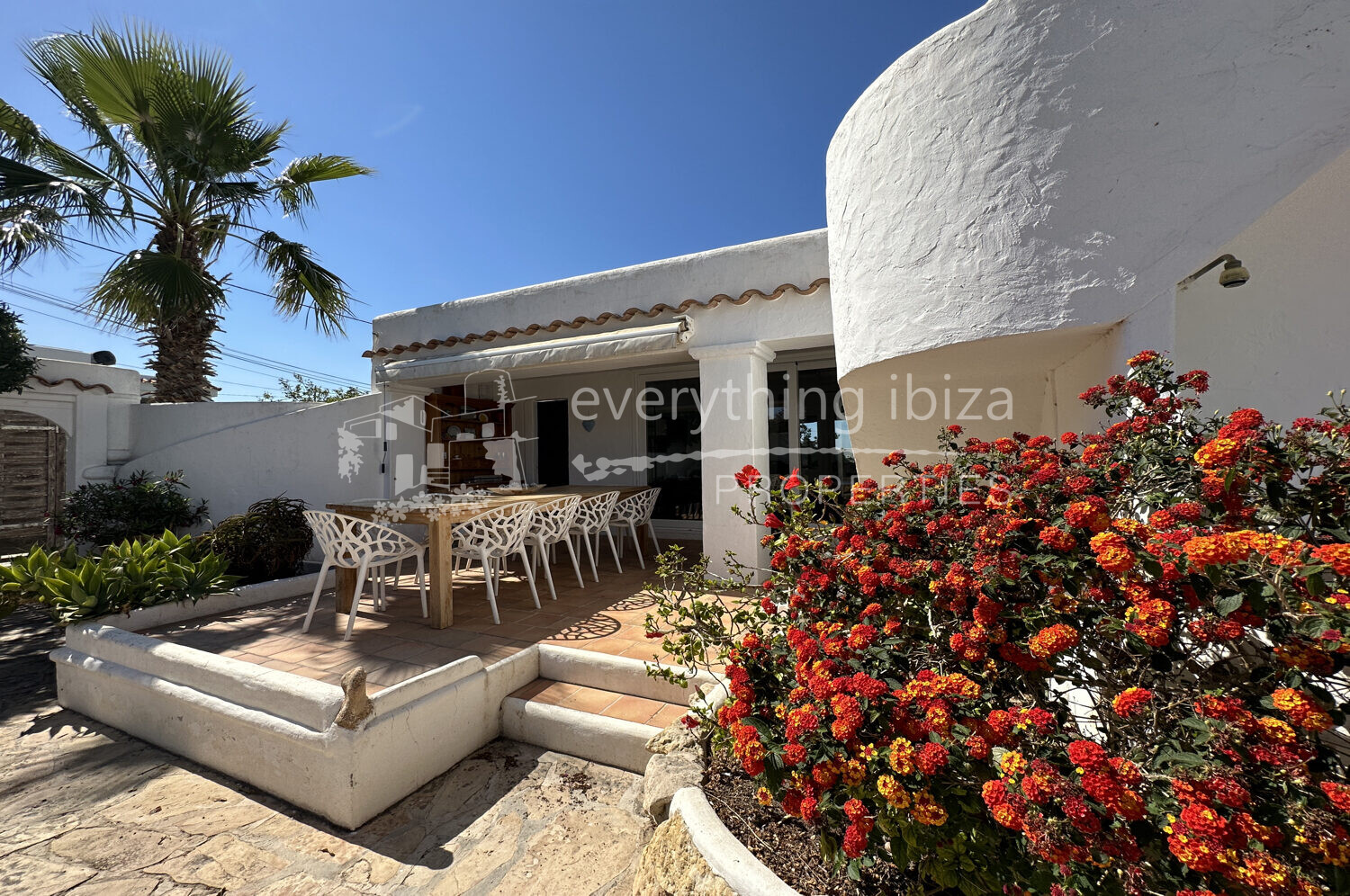 Charming Homely Villa with Lots of Character and Private Pool, ref. 1603, for sale in Ibiza by everything ibiza Properties