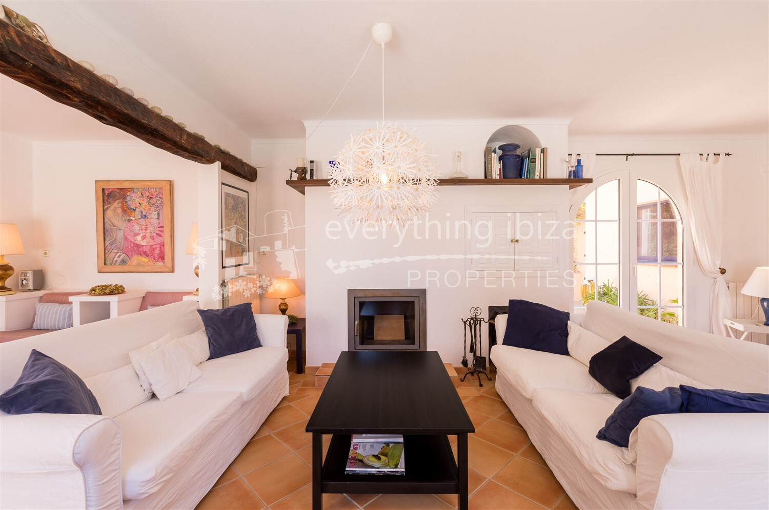 Beautiful Stylish Villa Near to the Beach with Sea & Sunset Views, ref. 1605, for sale in Ibiza by everything ibiza Properties